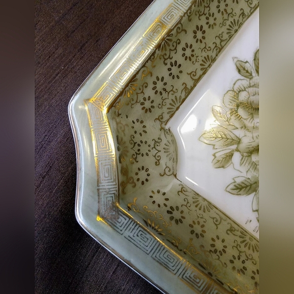 Vintage Japanese JADE GREEN GOLD PEACOCK trinket dish plate floral Asian square - Picture 5 of 10